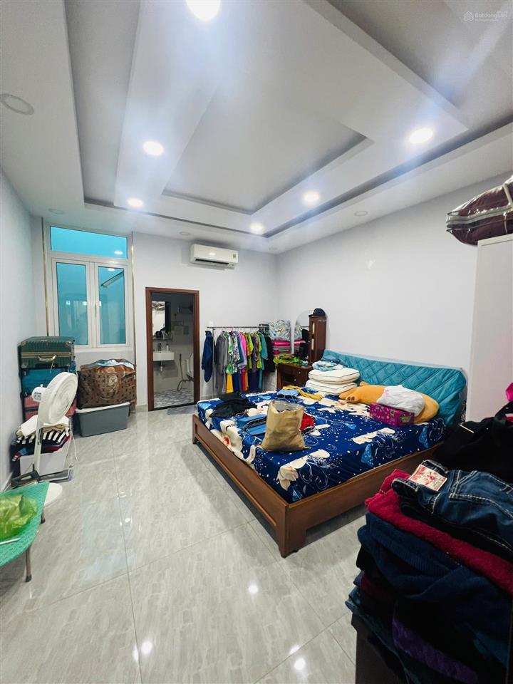 Bán nhà mặt tiền đường gần aeonmall bình tân 76m2