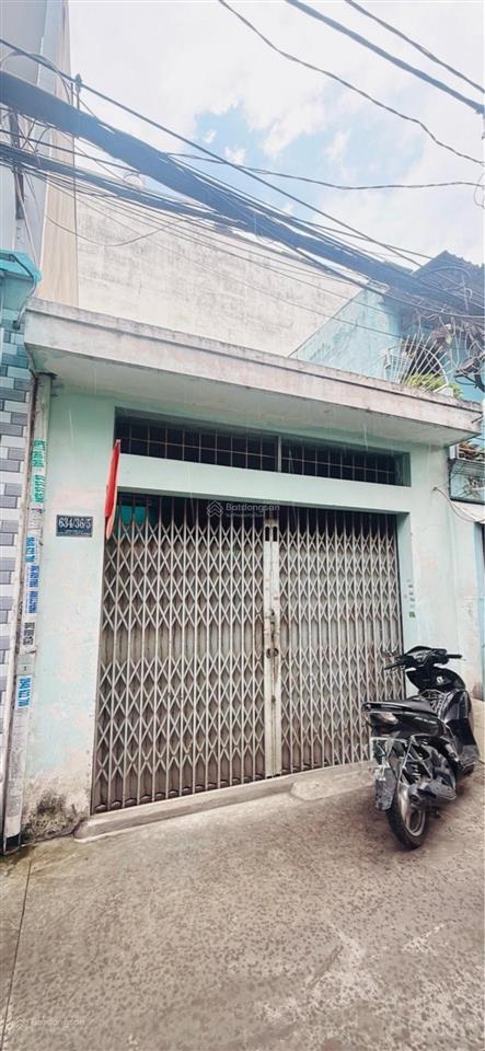 Bán nhà tỉnh lộ 10 hẽm xe hơi 4x8m