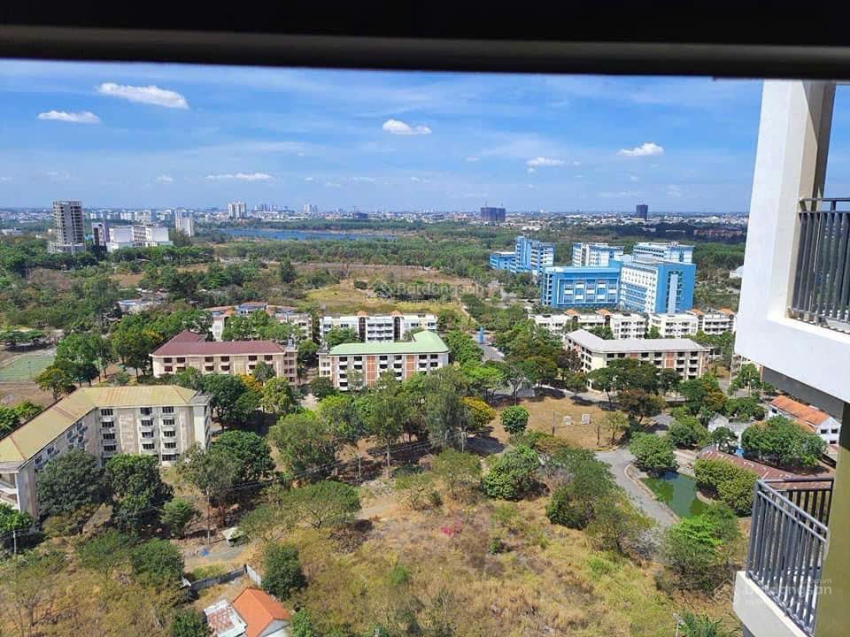 Chính chủ gửi bán the east gate căn góc 1pn 1wc, xem nhà 0937 767 ***