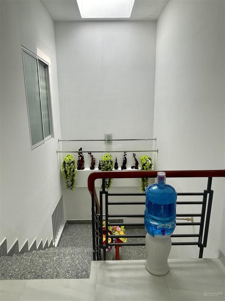 Chính chủ cần bán nhà đẹp gần siêu thị mega phường tây nha trang