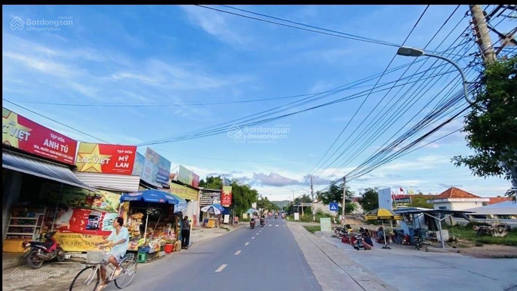 Bán đất thổ cư gần kcn dốc đá trắng, cách biển dốc lết 15 phút