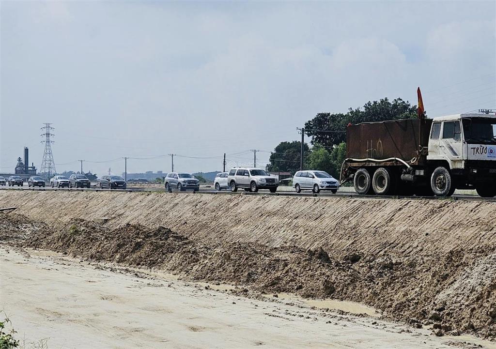 Bán đất đẹp tại xã tân hiệp, long thành, đồng nai, 1,8 triệu/m2, 23,5 ha