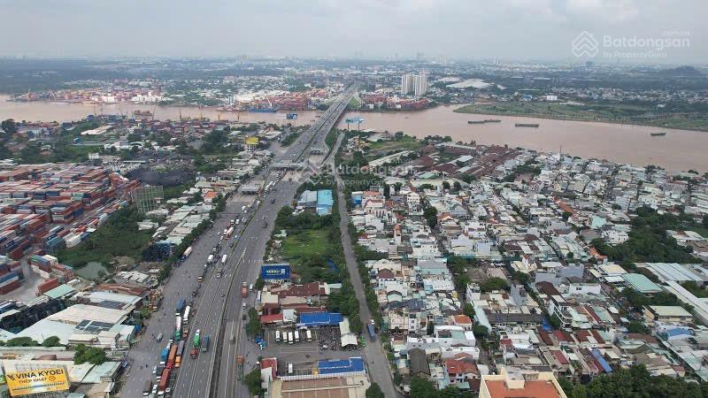 Cho thuê nhà kho 170m2 mặt tiền đường rộng 8m kết hợp vừa ở vừa kinh doanh gần chợ, gần đường ql51