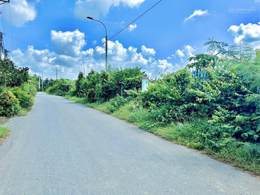 Nhà mặt tiền 22m gần sông hiếm có chỉ 3,2 tỷ tại vĩnh cửu, đồng nai