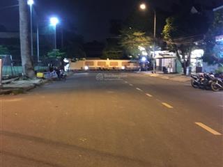 Bán lô đất tặng nhà và dãy 8 phòng trọ, hẻm ô tô đường lê văn việt q9, gần đh gtvt