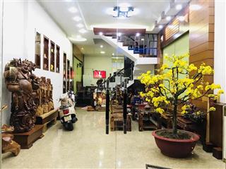Nhà đường Trần Hữu Trang