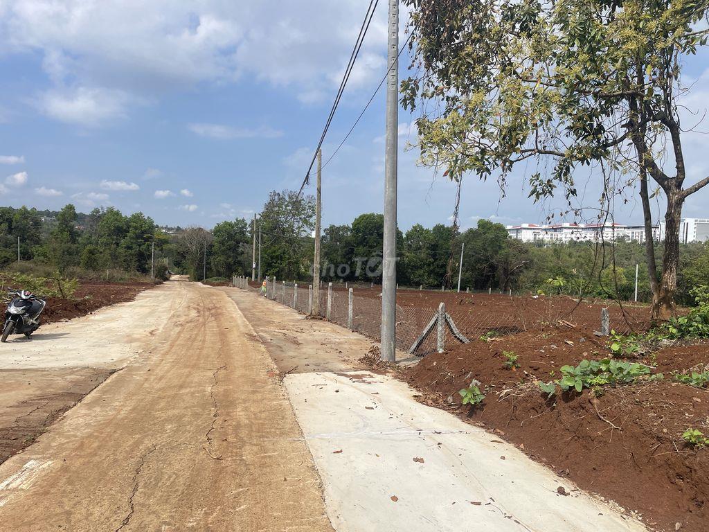 Đất hẻm xe ô tô 190 Trần Quý Cáp