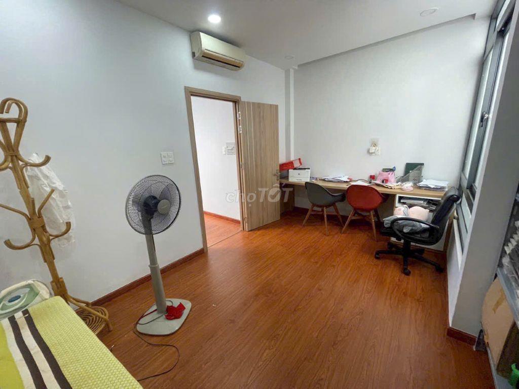 Bán nhà đưong Thống Nhất p 10 Gò Vấp