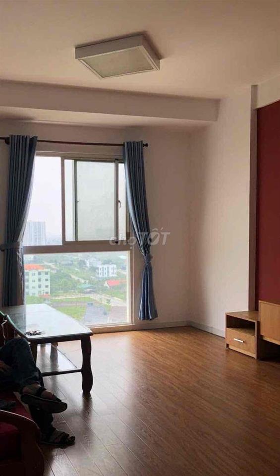 Bán căn hộ chung cư Phố Đông- Hoa Sen