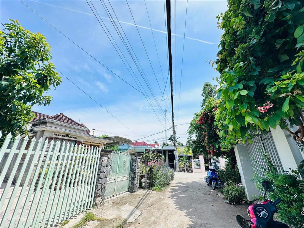 Bán lô đất phú ân nam, giá bán chỉ 21,8tr/m2.  0909 352 ***
