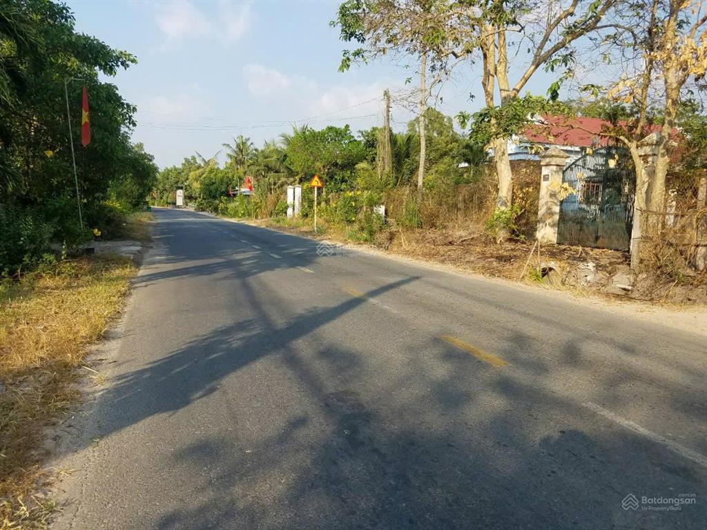 Bán đất mặt tiền nguyễn thị rành, an nhơn tây, 587,6 mét vuông có 300m2 thổ cư
