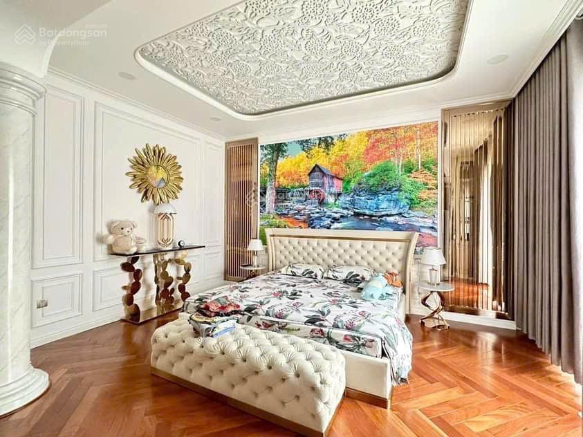 Bán biệt thự song lập mỹ hoàng mt đường phạm thái bường  pmh  quận 7. giá bán 80 tỷ  dt 210m2