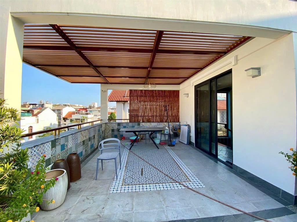 Bán nhà phố góc công viên khu kinh doanh sầm uất  8x18.5m  60 tỷ tl