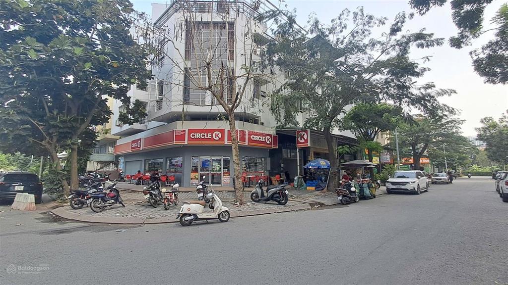 Cặp nhà phố vị trí góc đẹp nhất khu phú mỹ đường số 3& đường số 2  giá bán 50 tỷ