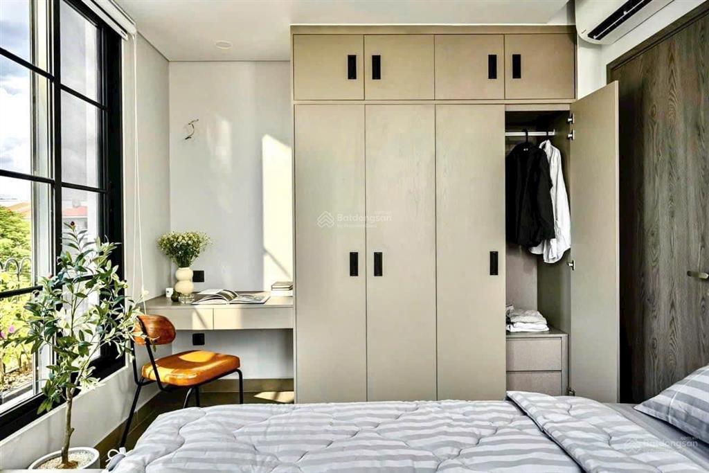 Bán siêu phẩm căn góc đường phạm thái bường  207m2  135 tỷ , phú mỹ hưng