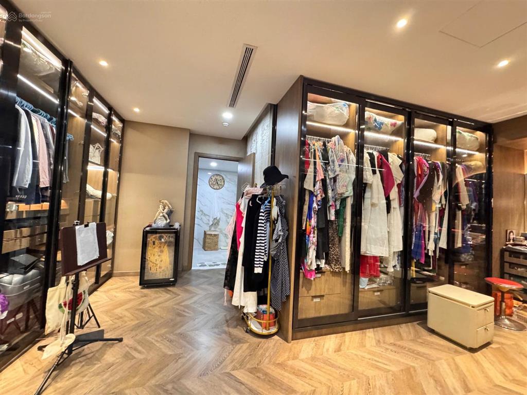 Góc đầu tư pmh 41 tỷ  dt 420m2 cần bán  căn hộ đập thông midtown (3 căn)