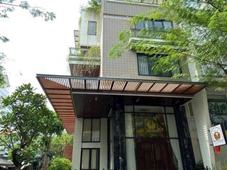 Bán nhà phố góc công viên khu kinh doanh sầm uất  8x18.5m  60 tỷ tl