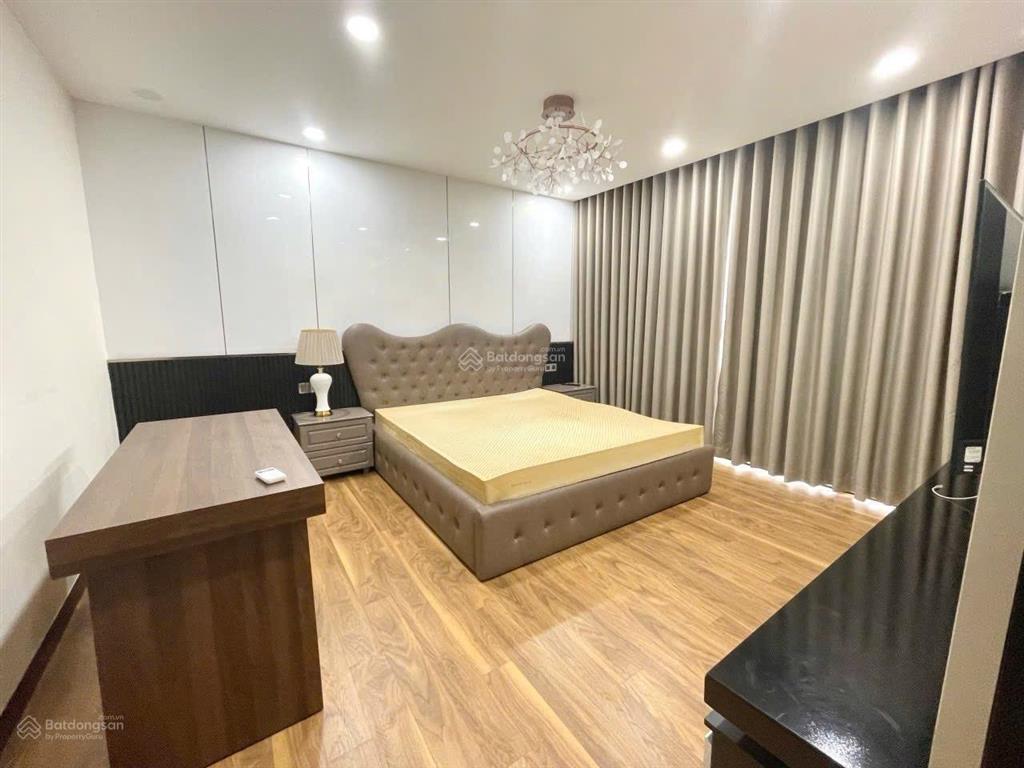 Hot! biệt thự 2 mặt tiền đường lớn khu phố nam thông 1, phú mỹ hưng, quận 7  270m2  120 tỷ