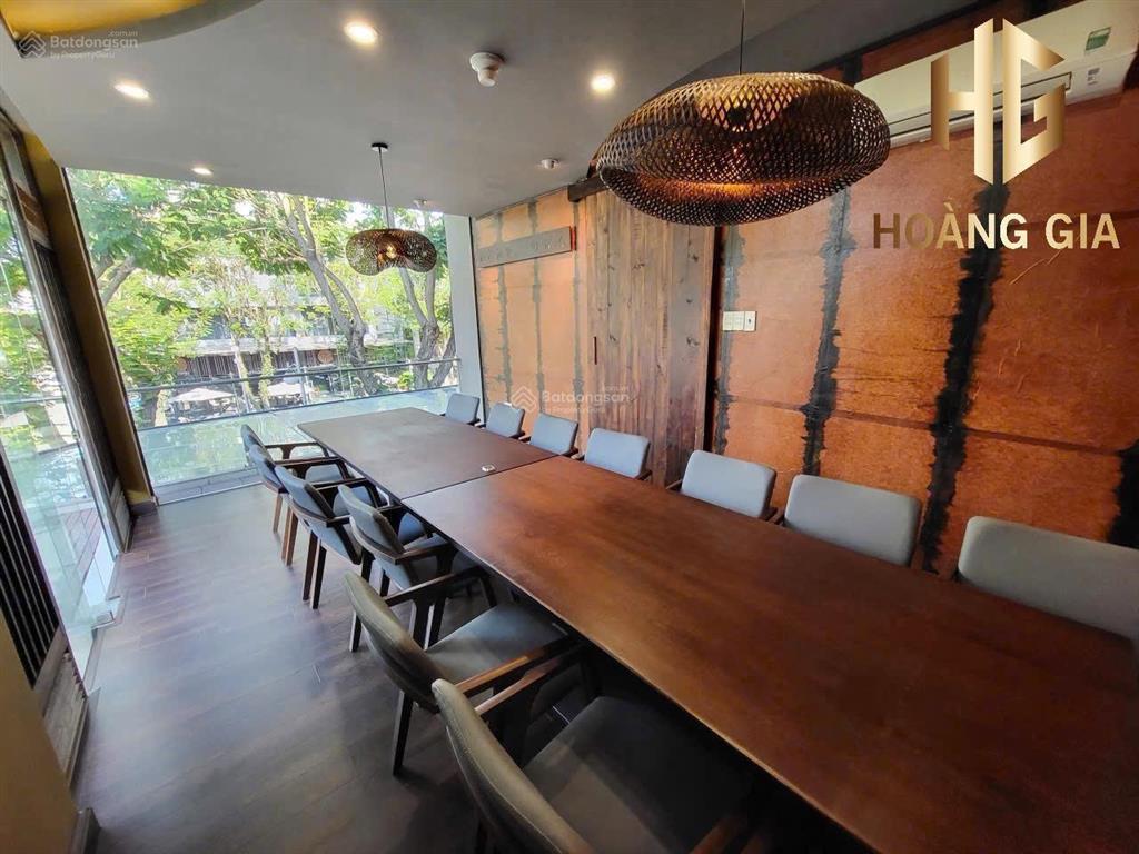 Chính chủ cần bán quán góc 2mt đại lộ bùi bằng đoàn & hưng gia. giá bán 105 tỷ  203,5m2