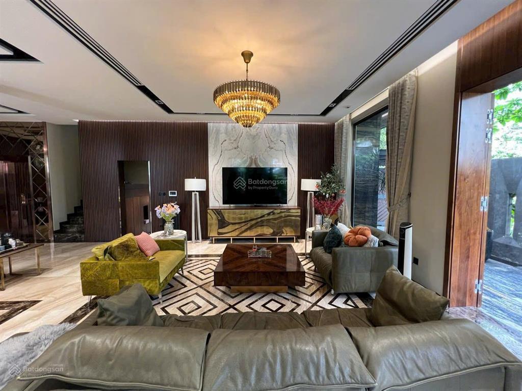 Chào bán siêu phẩm biệt thự góc đơn lập nam thông 3 phú mỹ hưng  442.5m²  giá cực sốc chỉ 99 tỷ