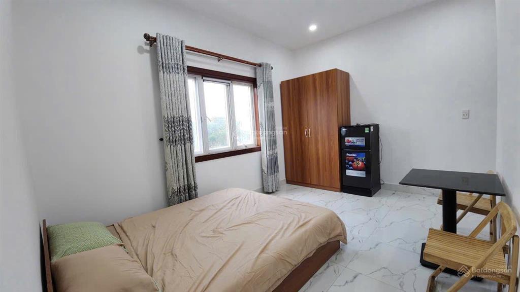 Bán gấp căn góc 2 mặt tiền nam quang 1 giá 85 tỷ  204m2  11pn, pháp lý đầy đủ