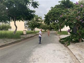 Nền nhà phố px vạn phát hưng nhà bè, 126m2, đg 12m, có sổ cty, giá 51tr/m2. 0933 490 *** như hòa