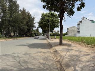 Nền nhà phố 138m² đg số 720m, kdc phú xuân vạn phát hưng nhà bè. sổ đỏ cty, giá chốt 60tr/m2.