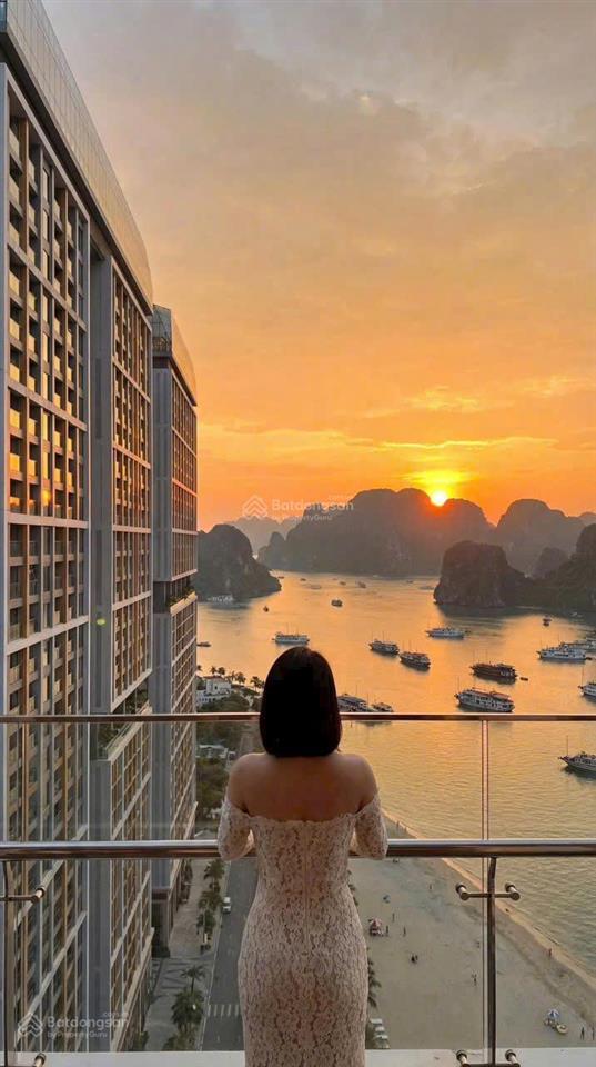 Bán gấp căn hộ mặt biển sun centro town hạ long full nội thất, giá trả trước chỉ 600 triệu