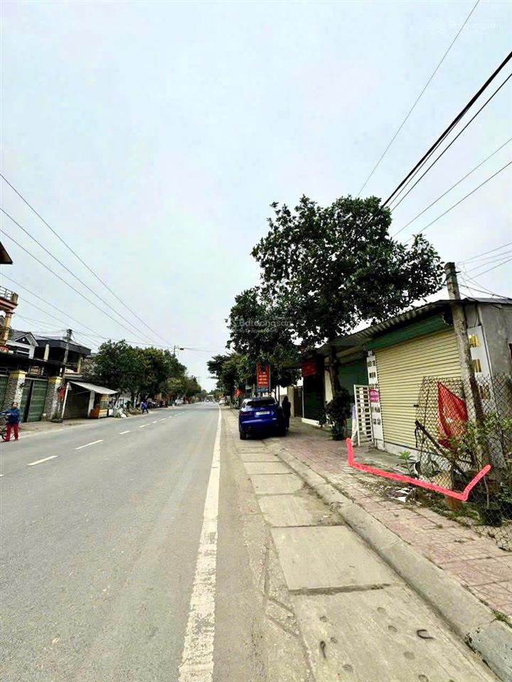 Chính chủ bán nhà 166,9 m2, sẵn kinh doanh, ngay trục đường chính vào hồ đại lải
