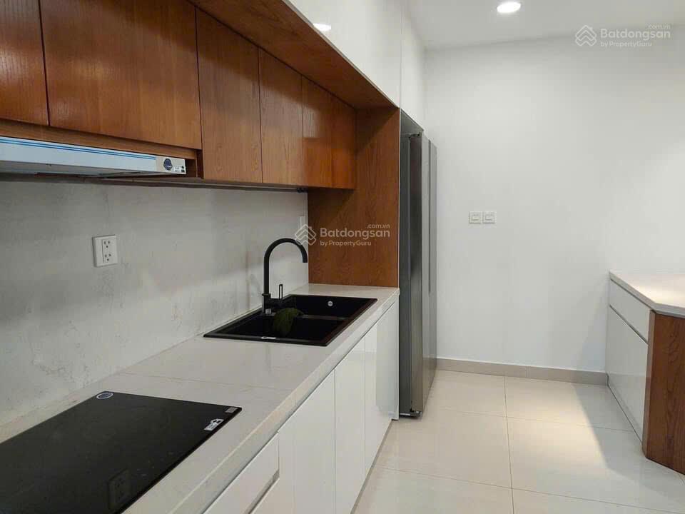Bán riverpark premier giá 16tỷ500, 3 phòng ngủ diện tích 123m2 view sông. lainguyen 0903 892 ***