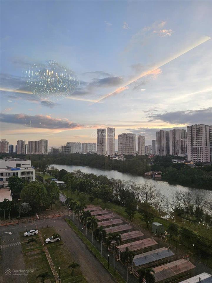 Bán riverpark premier giá 16tỷ500, 3 phòng ngủ diện tích 123m2 view sông. lainguyen 0903 892 ***