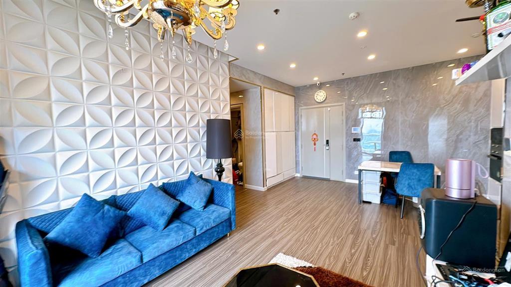 Bán căn hộ 2pn sala sarimi view trực diện công viên sổ hồng sẵn công chứng ngay