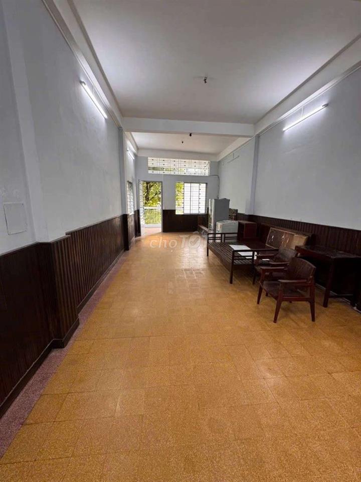 CHO THUÊ CHUNGCƯ LẦU 1  MT HỒNG BÀNGQ5, 72m², LỐI ĐI RIÊNG, THOÁNG MÁT