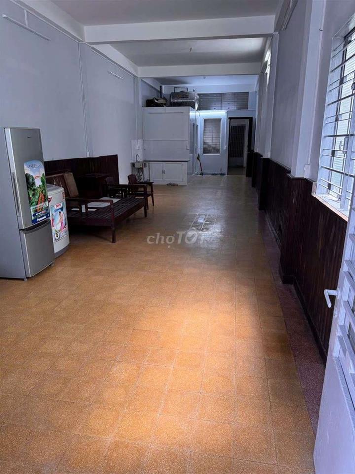 CHO THUÊ CHUNGCƯ LẦU 1  MT HỒNG BÀNGQ5, 72m², LỐI ĐI RIÊNG, THOÁNG MÁT