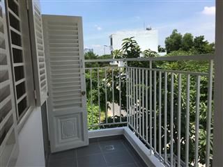 Cho thuê phòng đầy đủ tiện nghi, có ban công chung (đúng như hình)