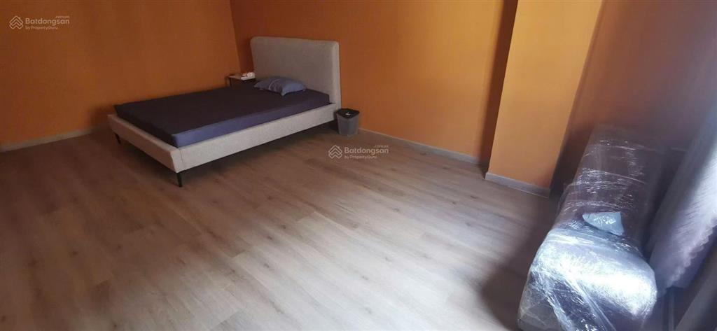Cho thuê căn góc ngay trung tâm thành phố mới