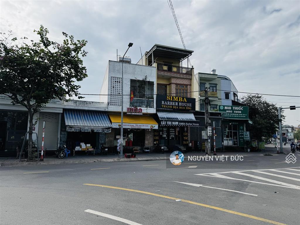 Bán nhà 2 mặt tiền ngã 3 giữa hai bà trưng và hoàng hoa thám gần go dĩ an, kinh doanh cực tốt