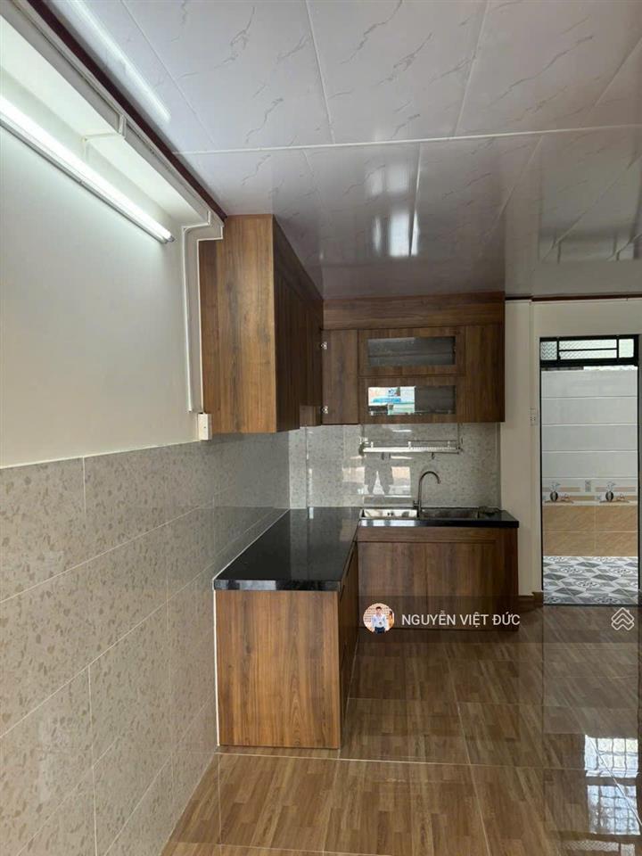 Giảm 300tr bán nhà mặt tiền hai bà trưng dĩ an ngay siêu thị go, vị trí đẹp nhất trục đường