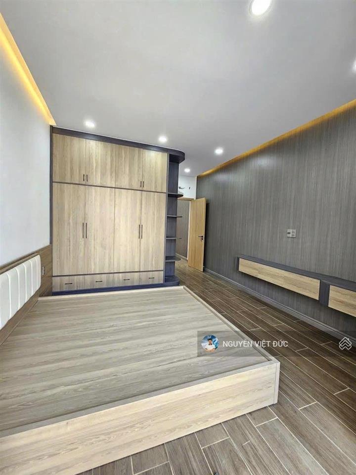 Giảm gấp 700tr triệu bán nhà đẹp đường lê hồng phong gần ngã tư chiêu liêu khu dân cư cao cấp