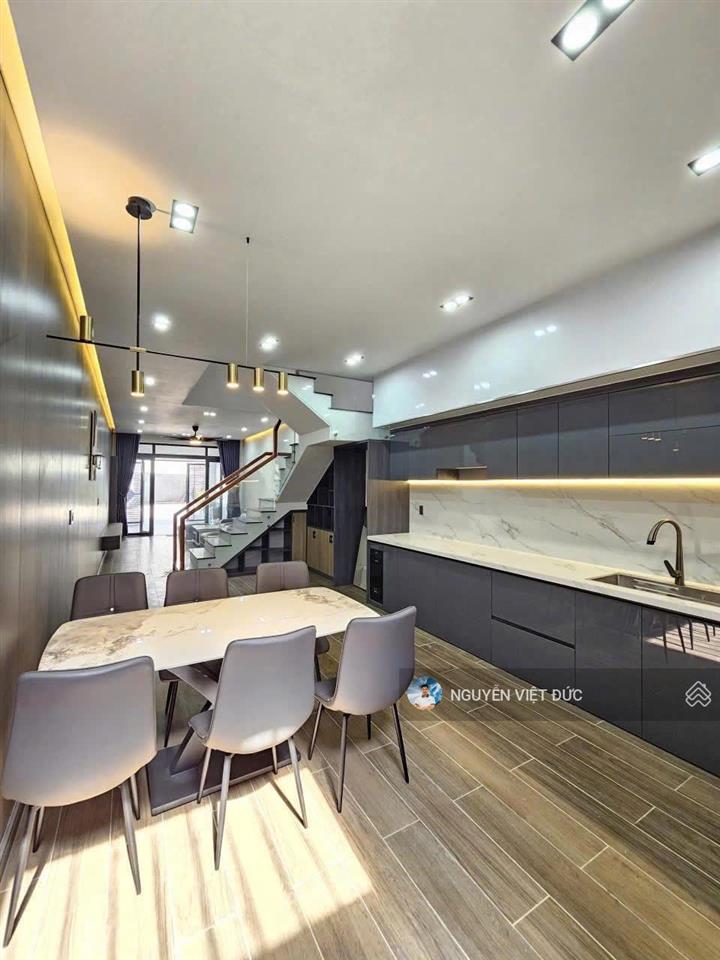 Giảm gấp 700tr triệu bán nhà đẹp đường lê hồng phong gần ngã tư chiêu liêu khu dân cư cao cấp