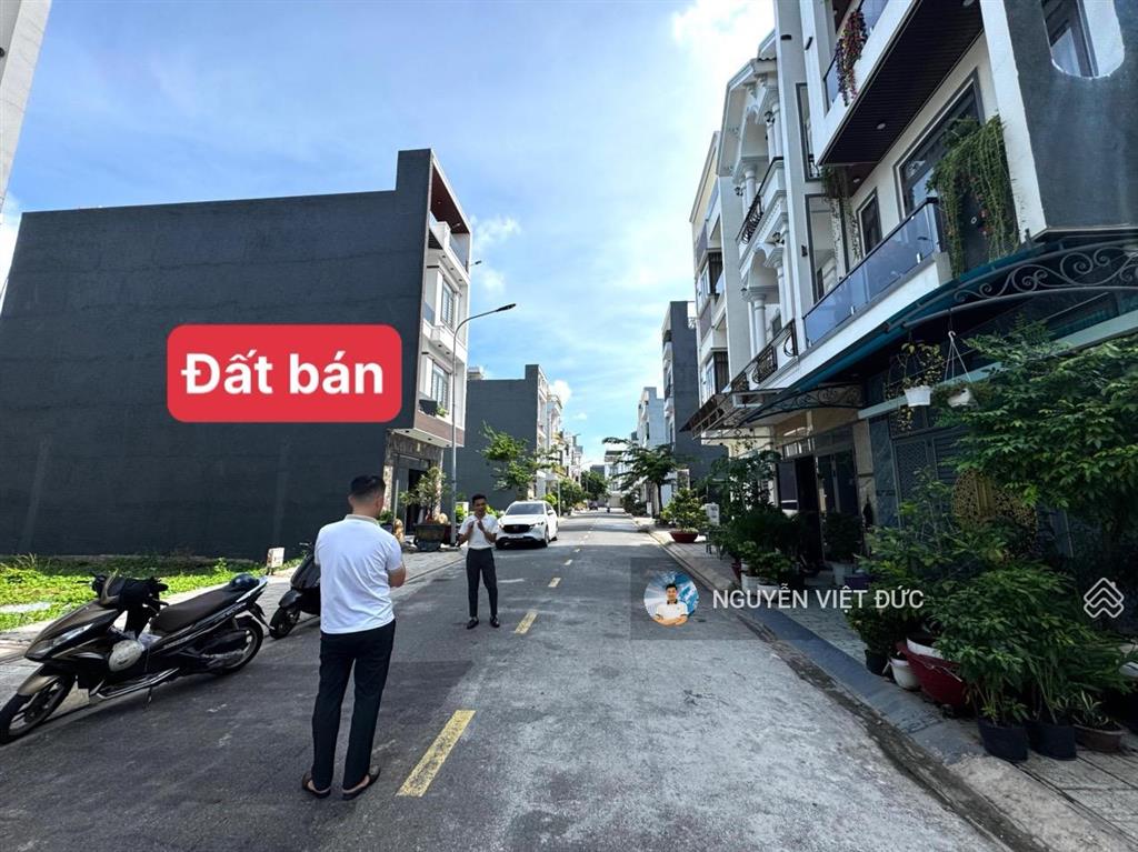 Giảm 250tr bán đất ngang 5m khu dân cư văn minh ngay chợ đông đô mặt tiền đt743 (hdbank rẽ vào)