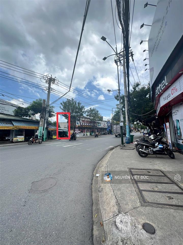 Giảm 3 tỷ bán 160m2 mặt tiền nguyễn trãi ngay ngã tư đồi mồi trung tâm tp dĩ an cổng kcn sóng thần