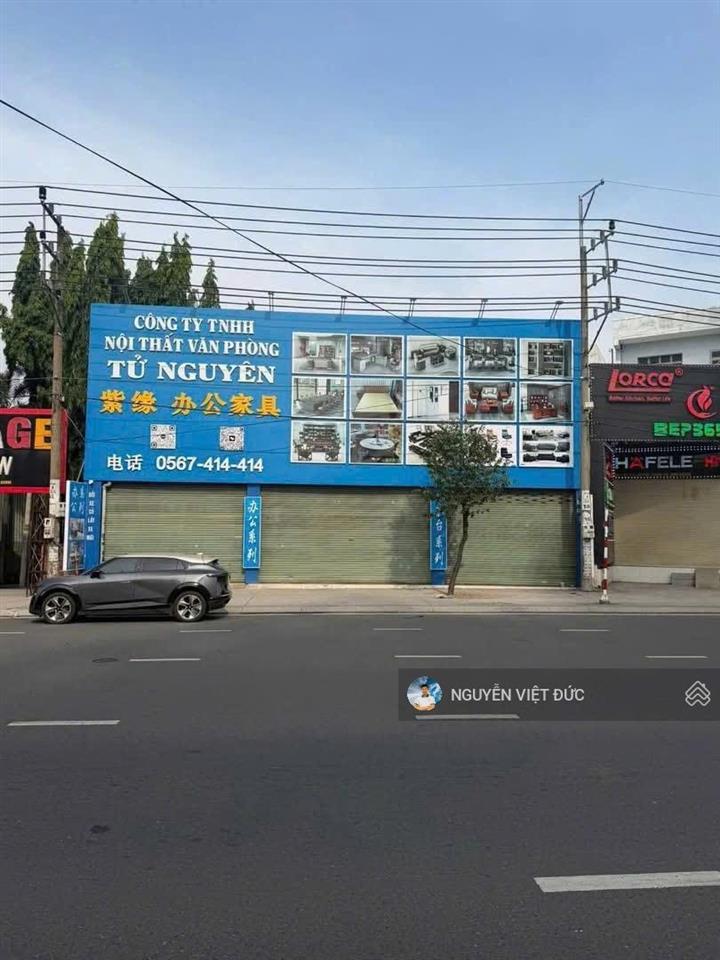 Bán gấp showroom mặt tiền dt743 ngay ngã 6 an phú vị trí cực đẹp đối diện chung cư tecco