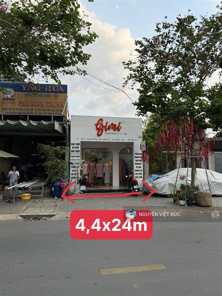 Chủ ở xa giảm 1 tỷ bán gấp nhà mặt tiền hoàng hoa thám ngay ngã tư trung tâm đông hoà dĩ an