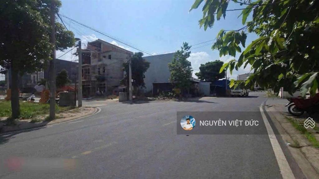 Giảm 500tr bán gấp đất mặt tiền bình hòa 13, ngay gần chợ bình đáng kế bên kcn vsip ga metro mới