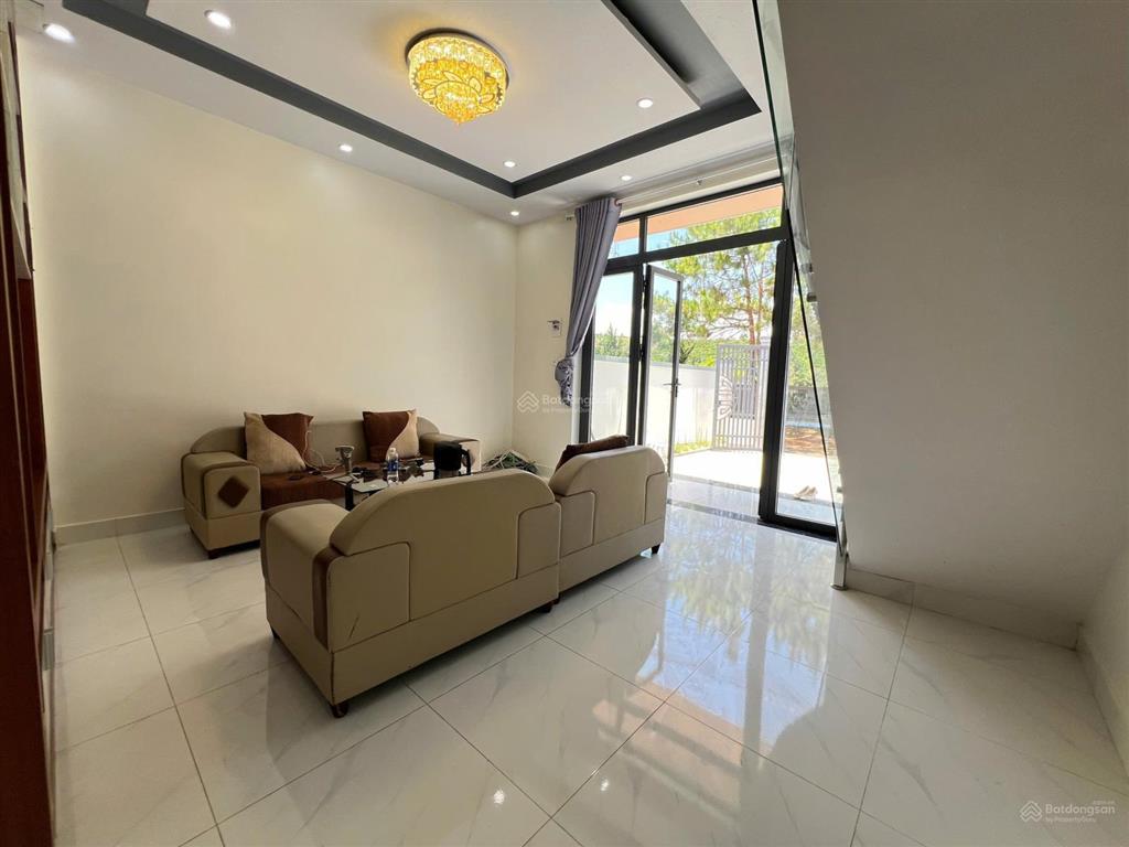 Bán nhà trung tâm phường 2 giá tốt. 0937 508 ***