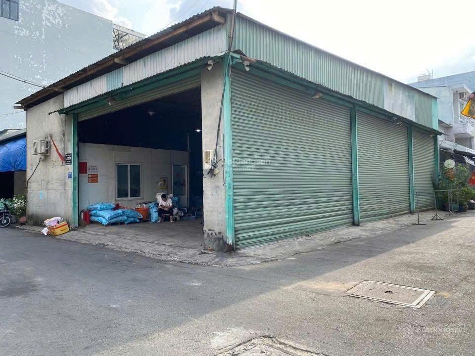 Nhà góc 2 mặt tiền hẻm 8m đường số 18b, bhha, bình tân, 12 x 18m