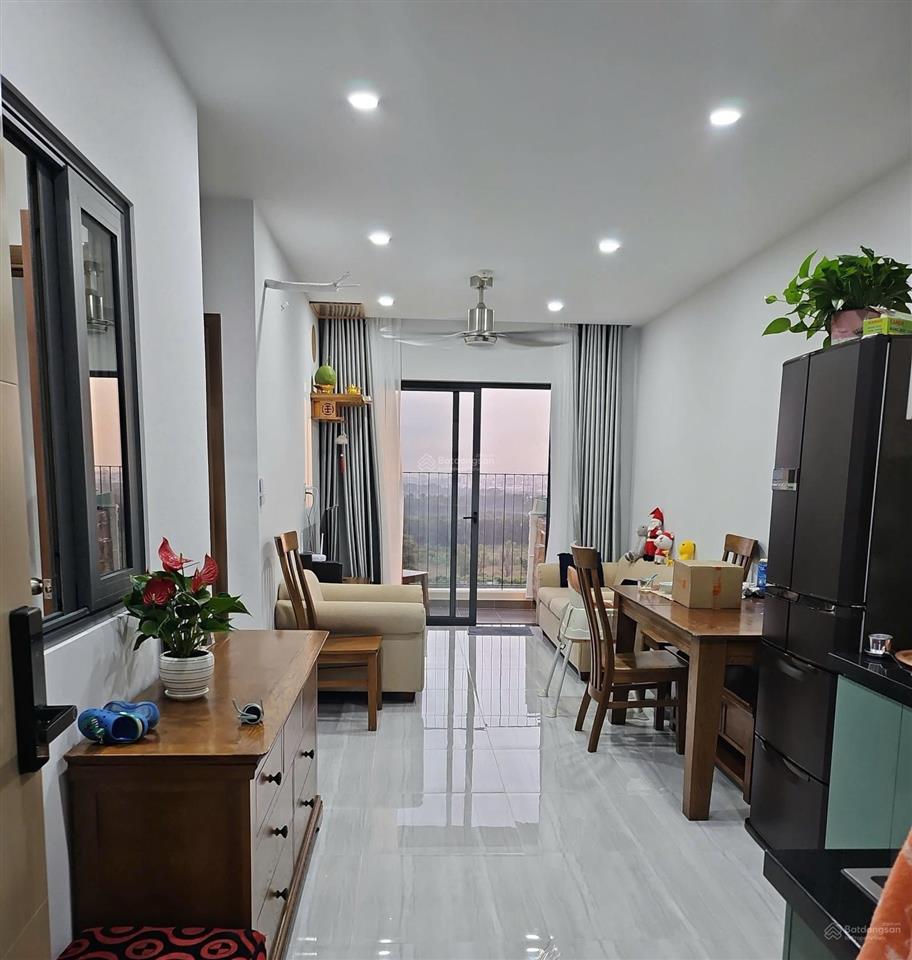 Bcons green topaz  căn góc 2pn 2wc giá 2,5 tỷ đã full 102%, view hồ đá có sẵn hđ thuê.0939 195 ***