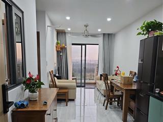 Bcons green topaz  căn góc 2pn 2wc giá 2,5 tỷ đã full 102%, view hồ đá có sẵn hđ thuê.0939 195 ***