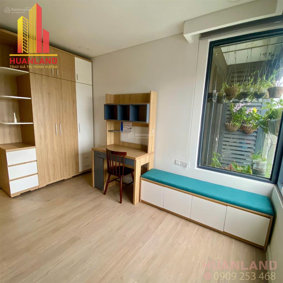 Chính chủ gửi bán căn 2pn 78m2 nội thất cơ bản tại kingdom 101, quận 10, giá chỉ từ 7,8 tỷ